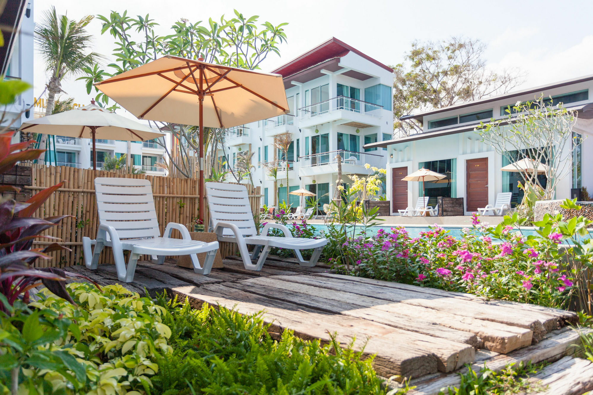 The Samui Beach Resort Ko Samui Exterior foto